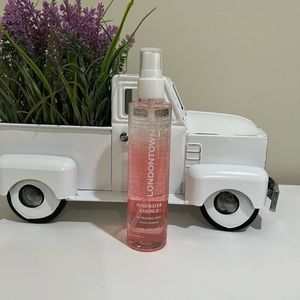 Londontown Rose Water Essence Hydrating Mist- Full Size 104 ml/ 3.5 fl oz- New